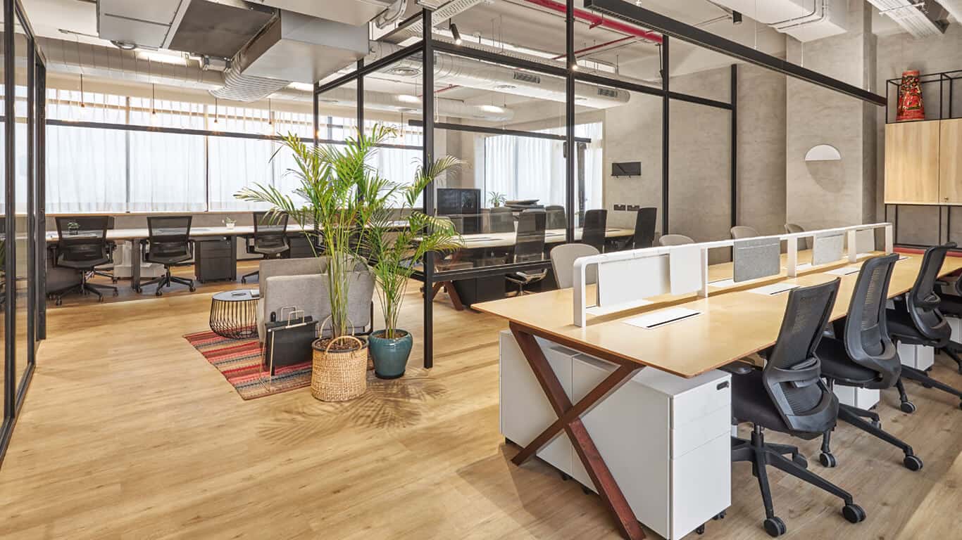 10 Modern Office Design Ideas For An Inspiring Workplace Decorilla ...